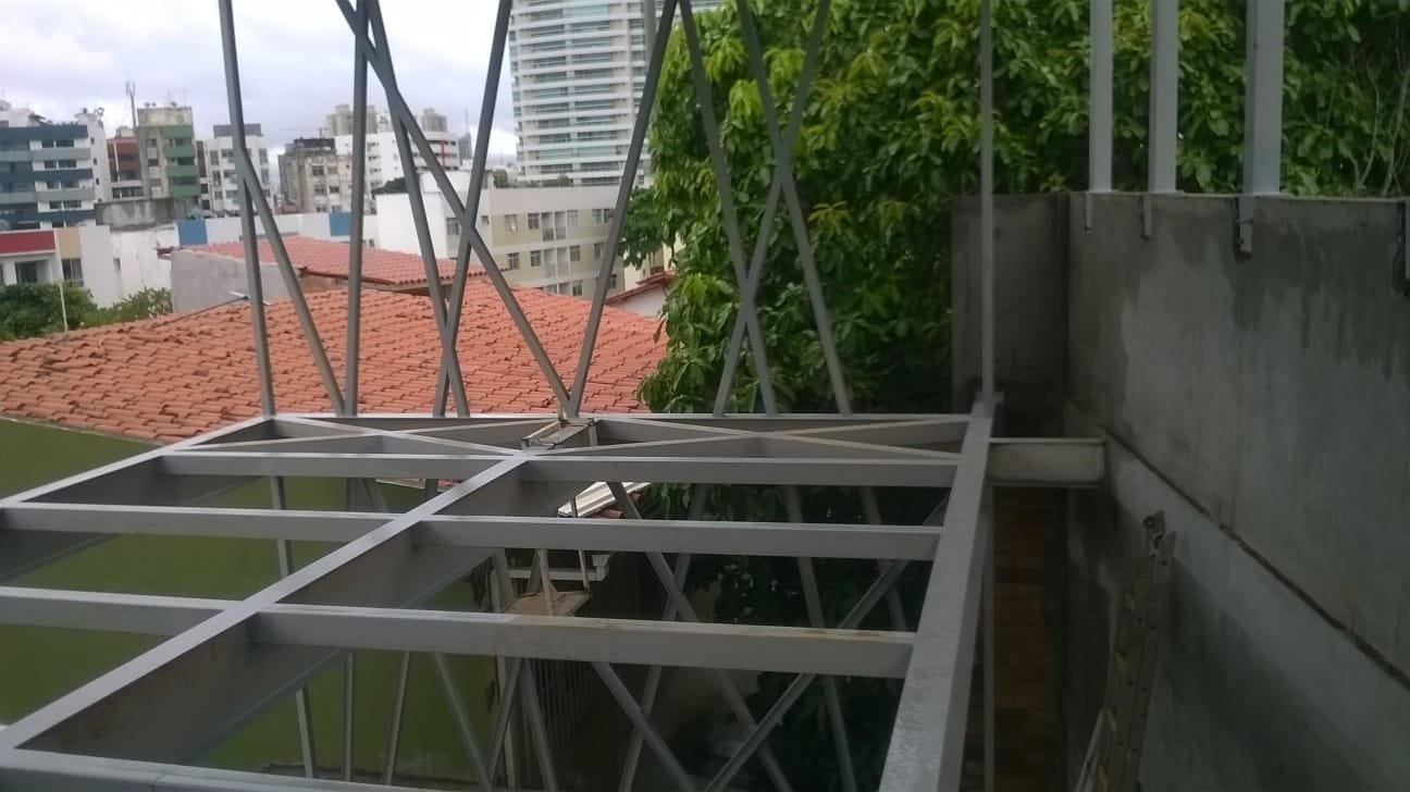 Estrutura metálica fabricada pela DL ART Metais